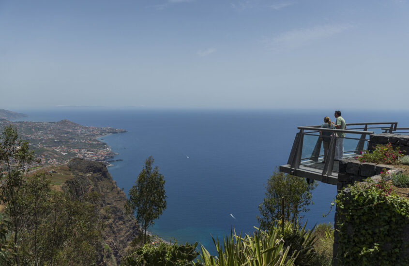 Descubra os encantos das cinco regiões da Ilha da Madeira