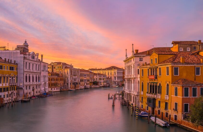 Veneza vai taxar visitantes que ficarem apenas um dia na cidade