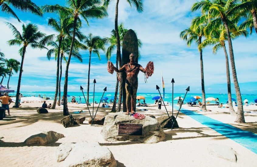 Oahu, terceira maior ilha do Havaí, é um destino perfeito para férias em família