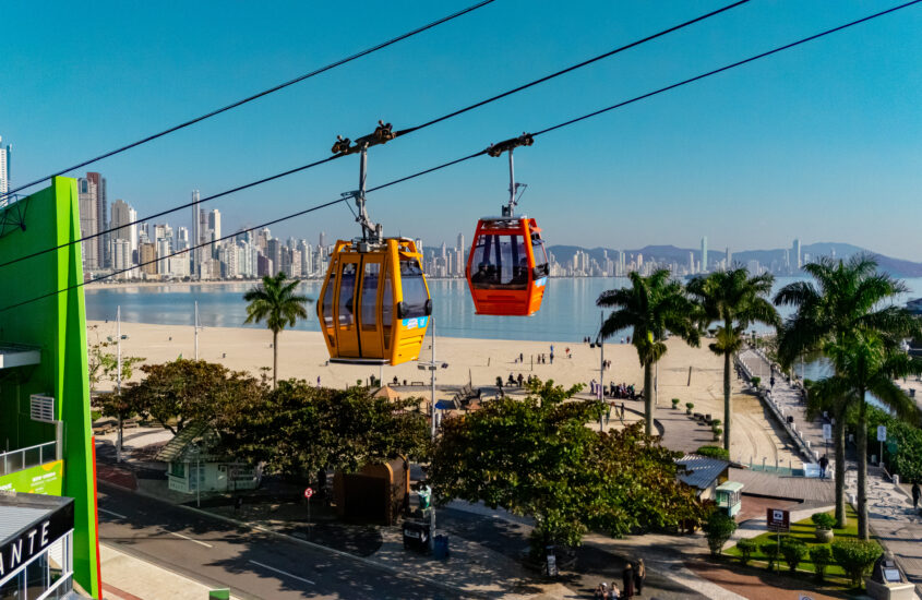 Quer conhecer Balneário Camboriú? Confira o roteiro que montamos com foco em toda a família